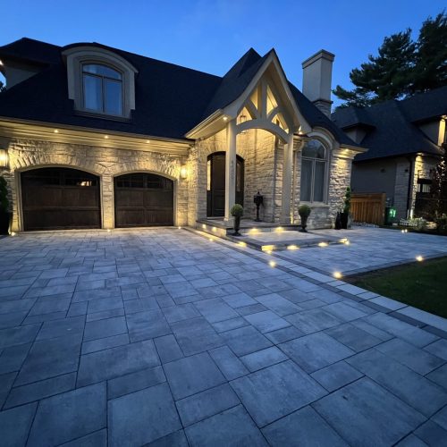 level-landscape-front yard interlock-2